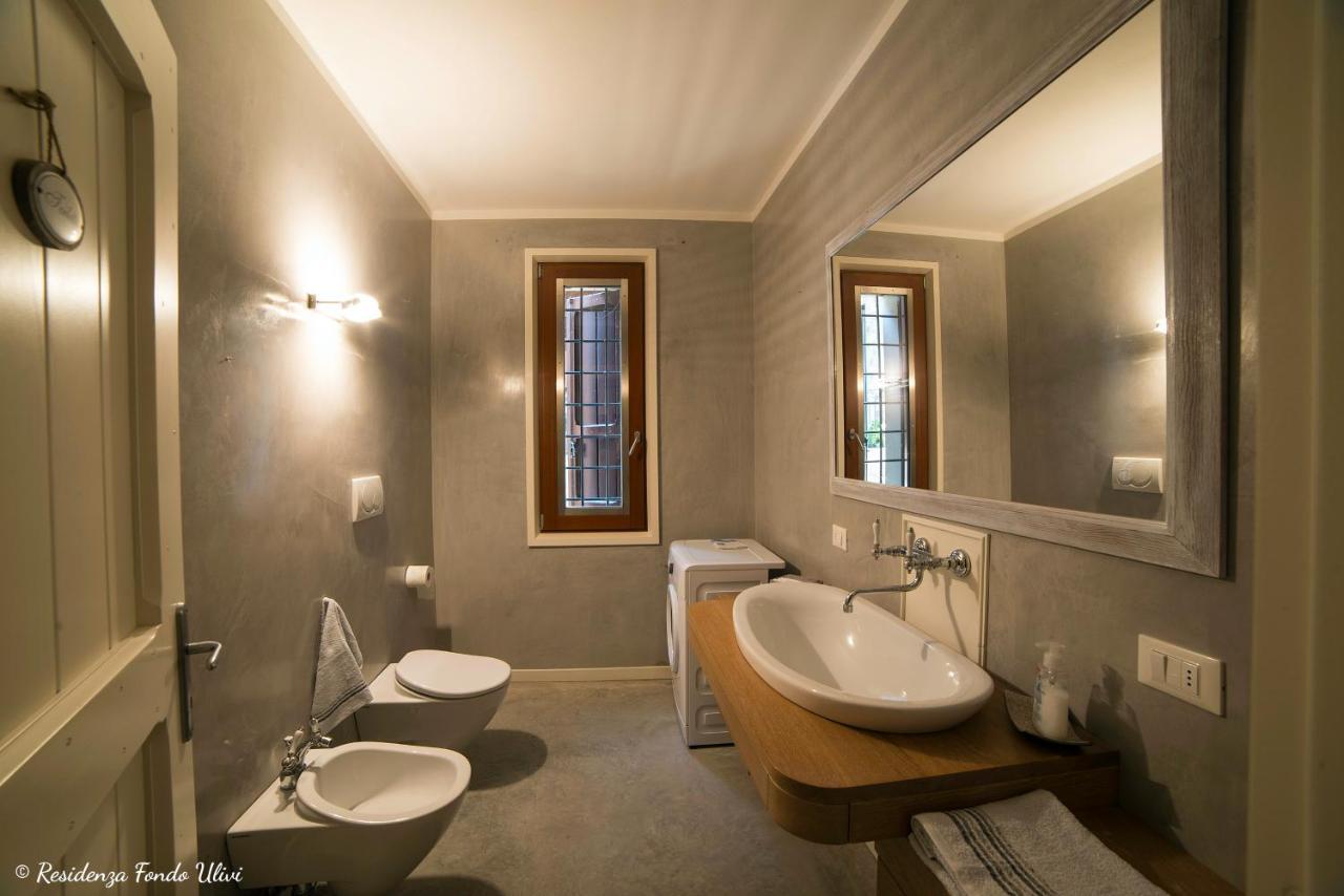 Residenza Fondo Ulivi Villa Ponti sul Mincio Luaran gambar